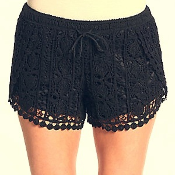 Black Lace shorts with drawstring waist NWT - Picture 1 of 5